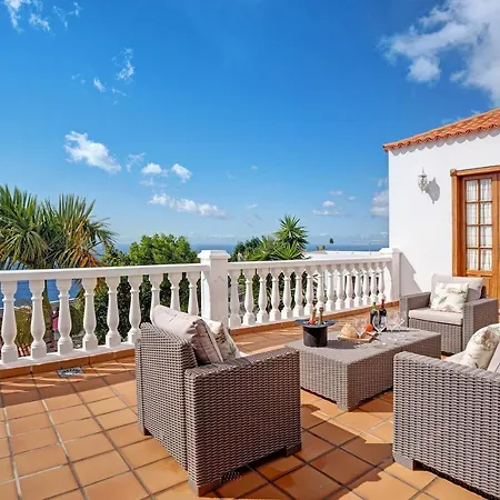 Casa 1700 Quemados